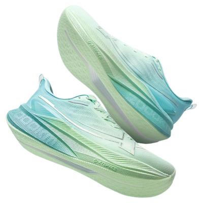 特步两千公里三代跑鞋