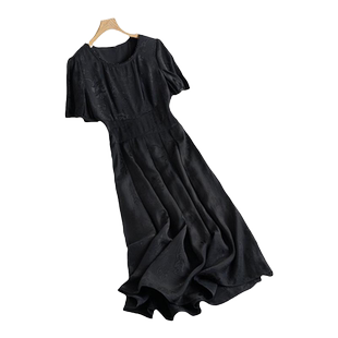 乔妮塔品牌女装2025夏季新款高级感提花圆领短袖修身天丝连衣裙