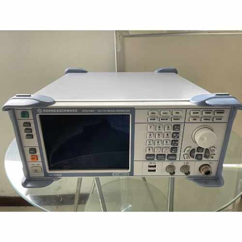 议价RS SMBV100A B10B106B92K55维修