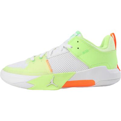 耐克男士实战系带篮球鞋