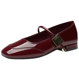 大东法式单鞋女春季2026新款红色爆款鞋子小皮鞋绝美方头玛丽珍鞋