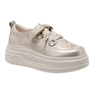 SaturdayMode女厚底小白鞋子2025新爆款百搭增高板鞋休闲巨好看的