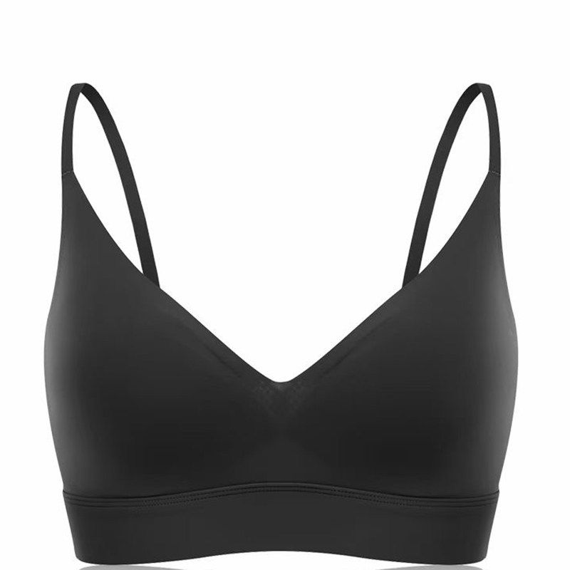 青春款少女运动内衣文胸新时代女王泰国天然乳胶杯无钢圈美背背心