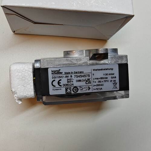 议价Kromschroder气体压力开关DG110VC1-5W