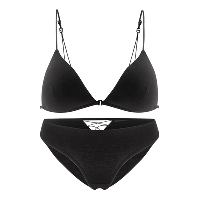 爆款性感小胸前扣内衣