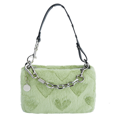 超正！涩谷辣妹毛绒腋下包