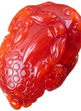 纯天然招财金蟾吊坠南红玛瑙精雕