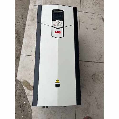 ABB变频器ACS880-01-246A-3D150、成色