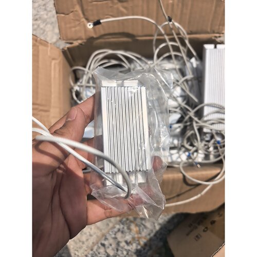 议价铝壳梯形铝壳电阻子，RXLG60W42RJ，都是全新没用