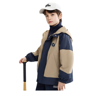 马克华菲拼色外套童装一衣三穿