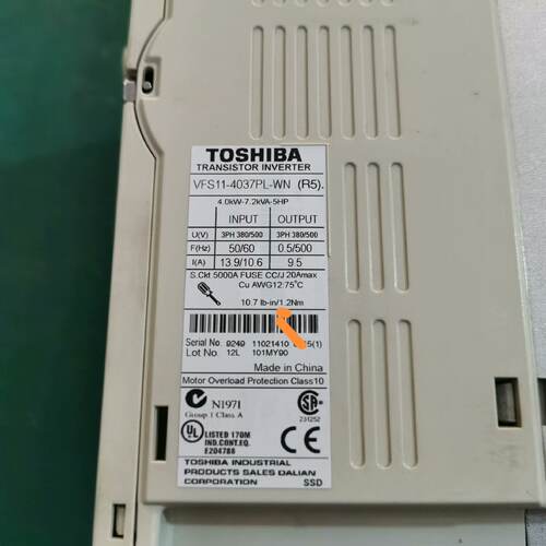 议价东芝4kw变频器，型号VFS11-4037PL-WN（R5）