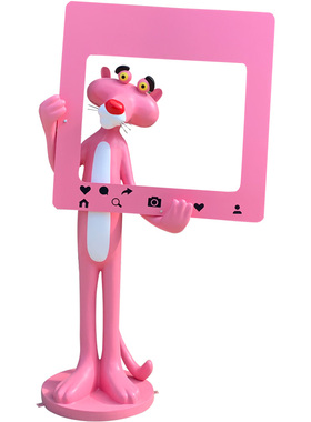 良泽玻璃钢户外卡通粉红豹雕塑