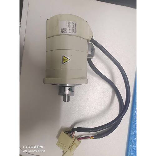 在线议价Panasonic伺服电机 MSMZ022B1E，实物拍