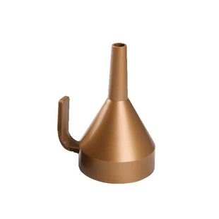 近景舞台搞笑魔术道具空漏斗出水魔术简单易学魔幻漏斗喜剧