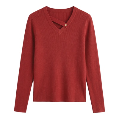 柒量一裁小个子红色v领毛衣