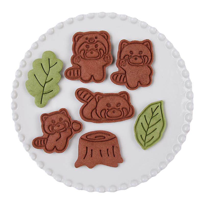 秋天卡通小熊猫饼干模具树叶叶子按压模曲奇翻糖家用印花烘焙工具