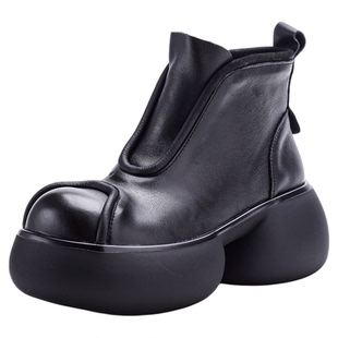 牛皮新款厚底丑萌小众短靴女款舒适真皮2026春秋女士休闲皮靴单靴