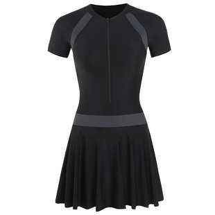 泳衣女新款连体保守运动款游泳初学者专业训练泡温泉泳装游泳装备