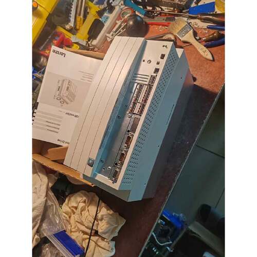 议价议价LENZE伦茨变频器EVF9326EV全新实拍原装现货议价全新现货