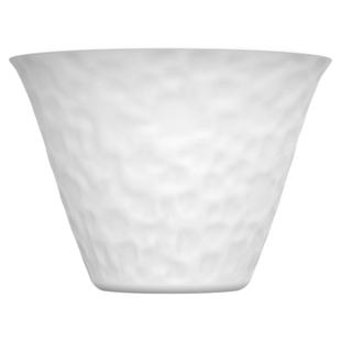 手握纸浆冰激凌杯蛋糕杯手捧杯提拉米苏甜品栗子杯雪球冰沙即抛杯