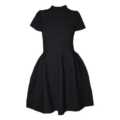 收腰短袖针织连衣裙针织V领气质