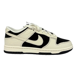 Nike耐克板鞋女鞋米白黑Dunk马年限定新年款浮雕运动鞋IF3944-001