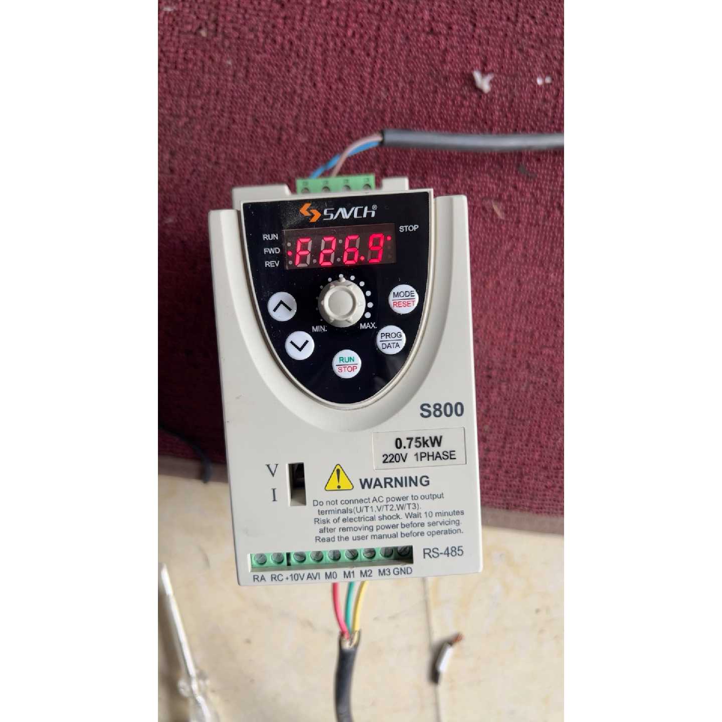 议价拆机台湾三碁变频器型号S800-2S0.75G