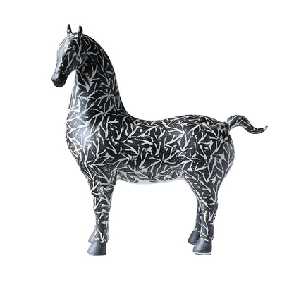 电视柜装饰马轻奢高级感客厅摆件