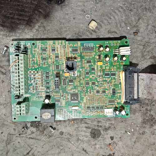 询价C001-P01-D04， 。西驰变频器主板TEL，4006