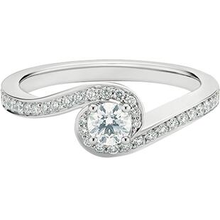 [新年礼物]De Beers 戴比尔斯 Caress 圆形明亮式切割钻戒