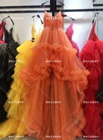 Длинный, оранжевый, ассиметричный крой