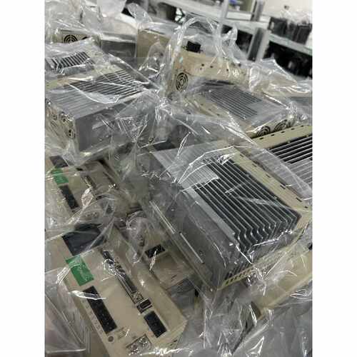 询价-禾川伺服驱动器，型号SV-X3DA100A-A，1KW，20