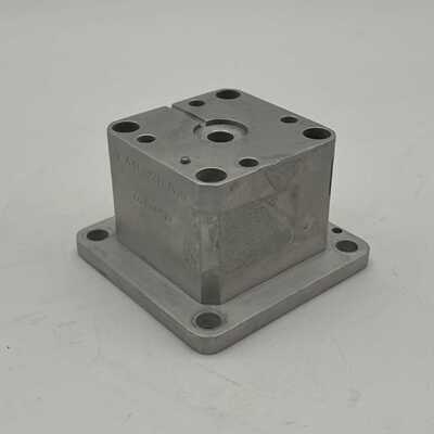 NOVELLUS BRACKET 1020-442-01 / 14580-J777