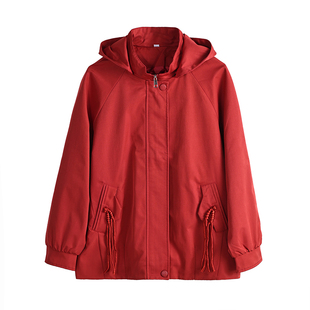 洋气妈妈外套大码上衣夹克矮个子中老年女装风衣加肥加大胖人衣服