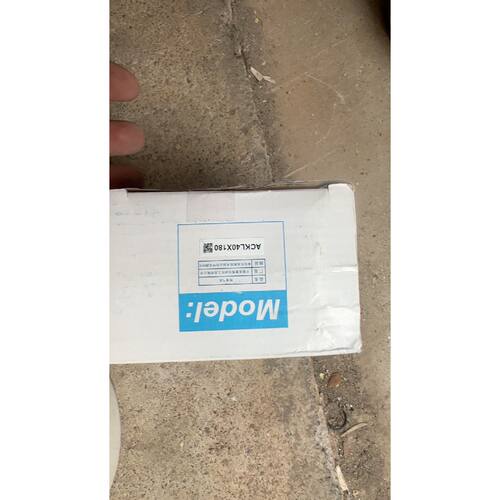 议价亚德客转角气缸型号ACKL40180全新带包装未使用维修