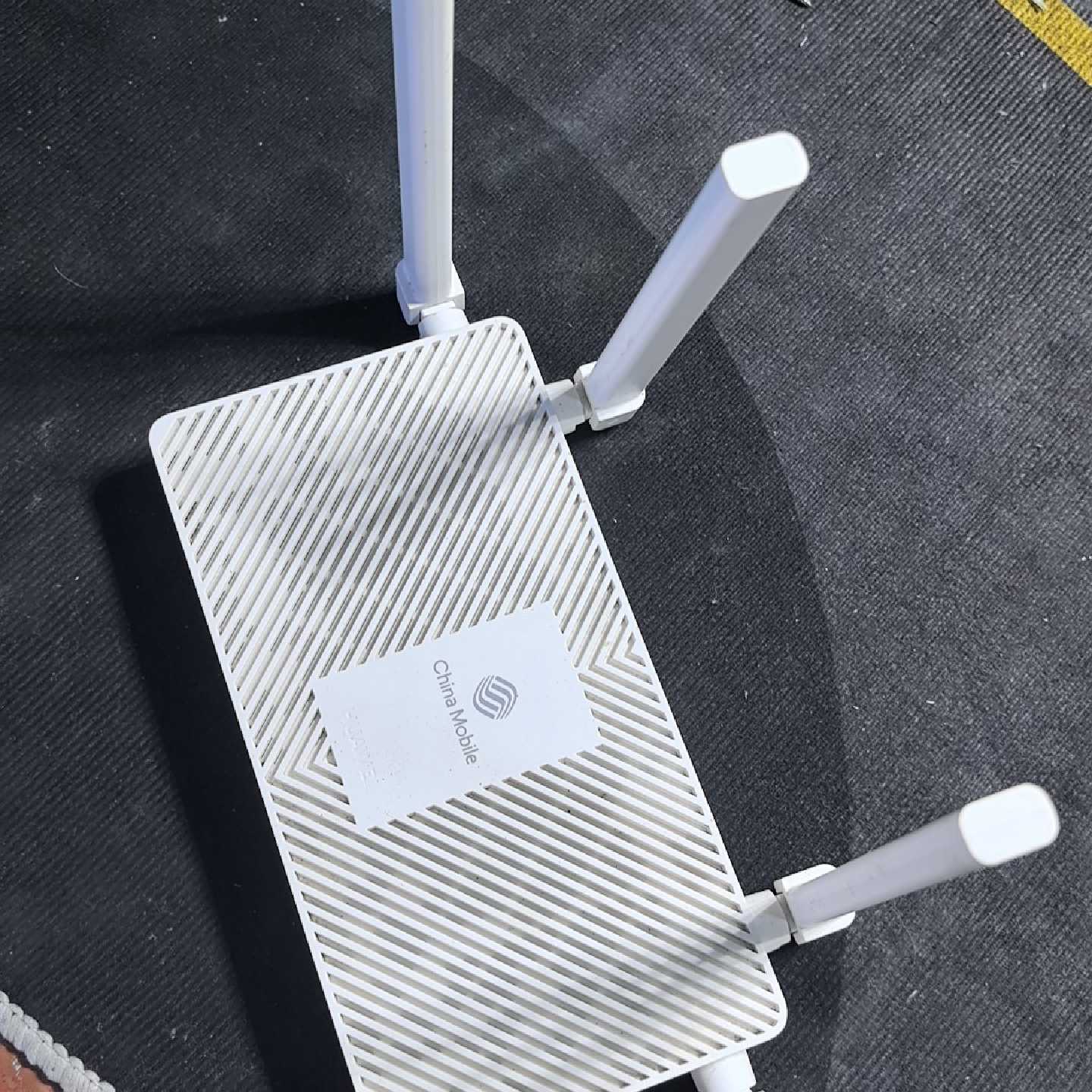 TC31路由器，中国移动定制版，但三网，WiFi6，