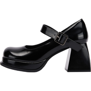 达芙妮法式玛丽珍女鞋春秋2026复古粗跟单鞋黑色jk小皮鞋高跟鞋女