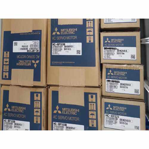 议价三菱伺服电机HC152T-SZ 152S 102T 102S 52T 52S 152BT 102BT
