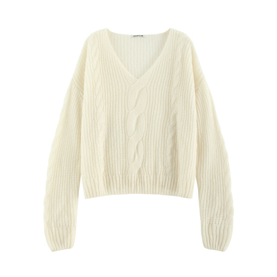 立体绞花廓形套头毛衣