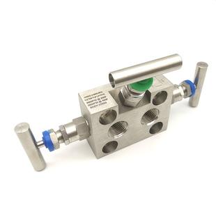 SF-2B一体化三阀组不锈钢三阀组EJA罗斯蒙特3051差压变送器三阀组