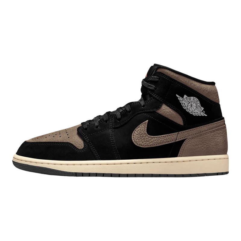 NIKE耐克男鞋2026春新款Air Jordan 1复古运动高帮板鞋IB7110-002