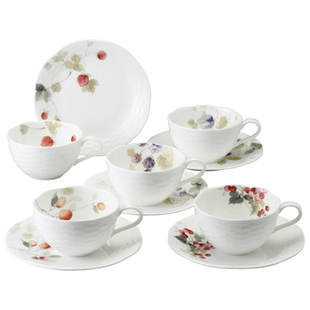 代购 日本NARUMI鸣海Lucy露西花园骨瓷茶杯咖啡杯套装5杯5碟进口