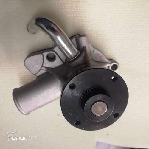 【询价】东南得利卡EQ491发动机水泵。95顺丰！适用