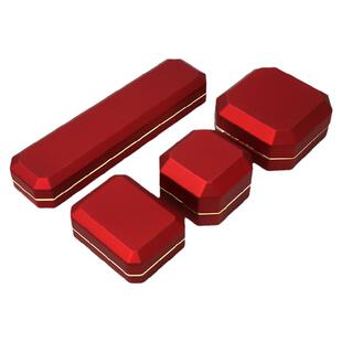 高档戒指盒带灯珠宝礼品盒首饰包装盒手饰项链盒子吊坠手镯收纳盒