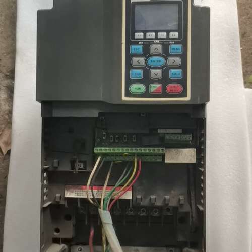变频器VFD110C43A，11KW，三相，运行良好，有[议]
