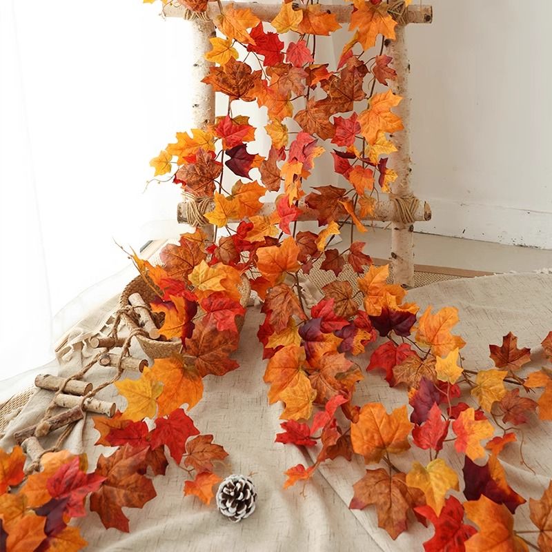 仿真红枫叶秋叶塑料花藤叶管道缠绕藤蔓假花格栅吊顶植物枫叶藤条