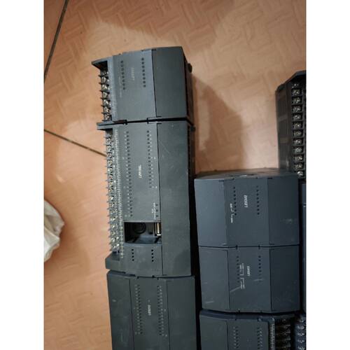 议价和利时PLC LE5109L 3个，LE521  2个，LE