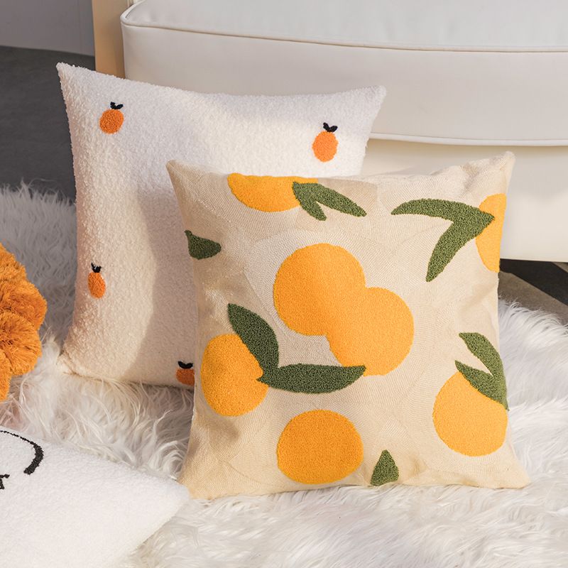 抱枕ins羊羔绒刺绣腰客厅抱窗靠垫枕套民宿靠批发飘枕沙发床头腰