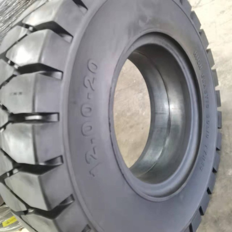 钢厂码头港口10/11/12.00-20实心轮胎拖车叉车自卸车起重机轮胎