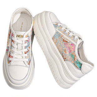 红蜻蜓女鞋2026春夏新款厚底增高秀气显腿长设计感小众休闲板鞋女